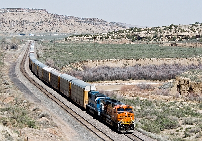 BNSF 7524 near Lupton, AZ on 18 April 2008.jpg